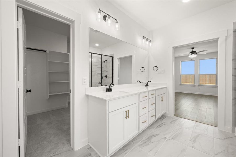 3309 Red Bud Flower- Primary Suite-5