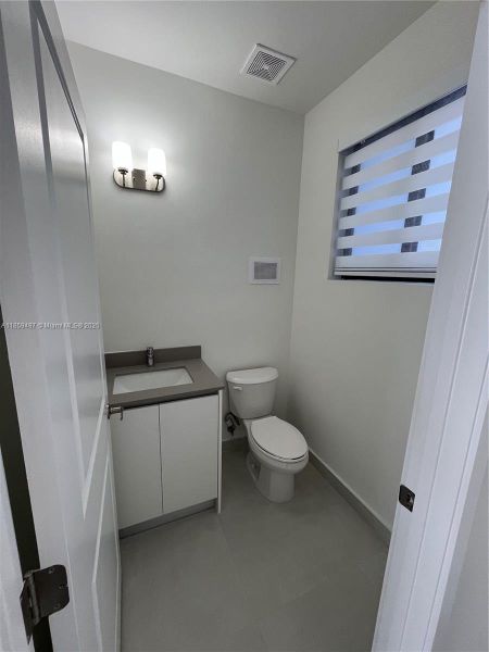 Furnished interior view inside a new home in , Miami (Image 7).