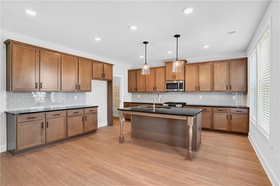 Furnished interior view inside a new home in , Villa Rica (Image 11).