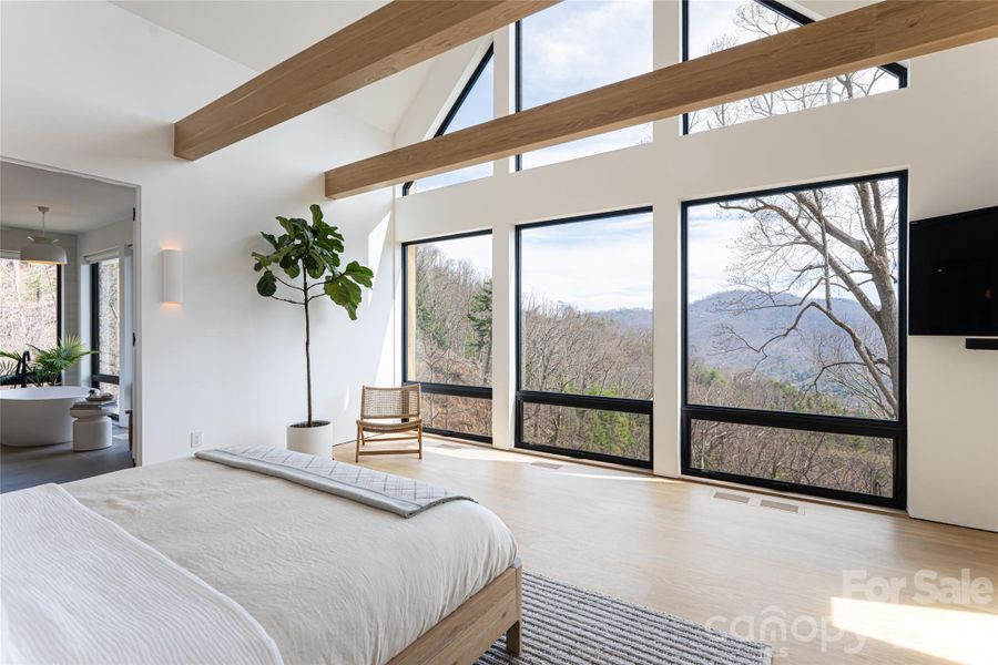 Image 46 of a home in .