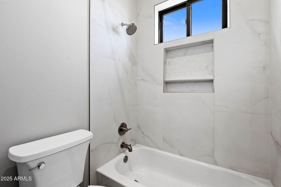 61-Jack and Jill Bathroom (2)