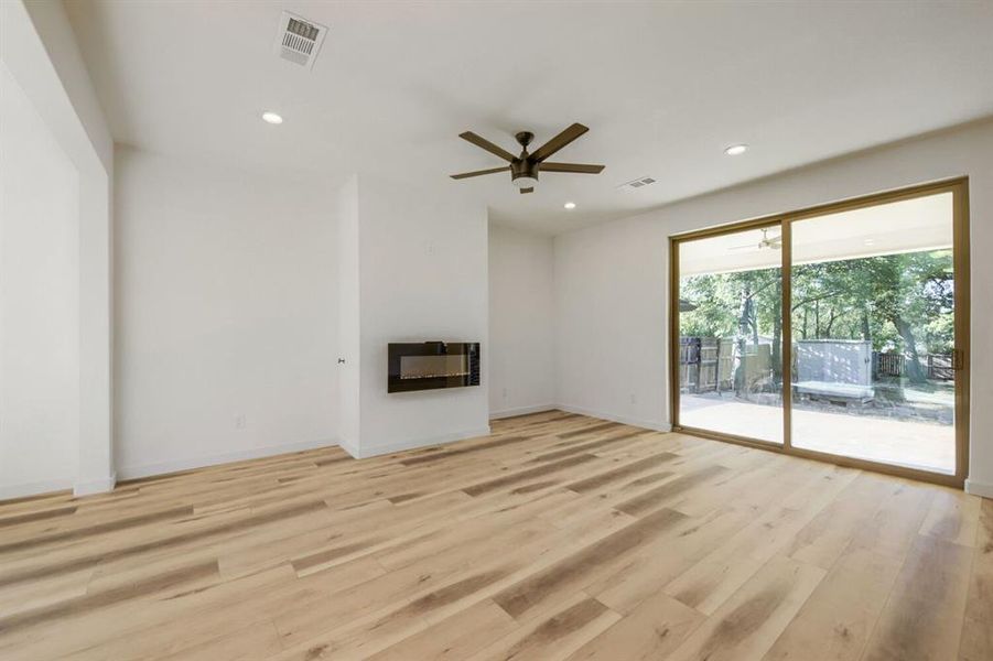 Spacious, unfurnished interior of a new home in , Lake Worth (Image 11). Spacious, unfurnished interior of a new home in , Lake Worth (Image 11).