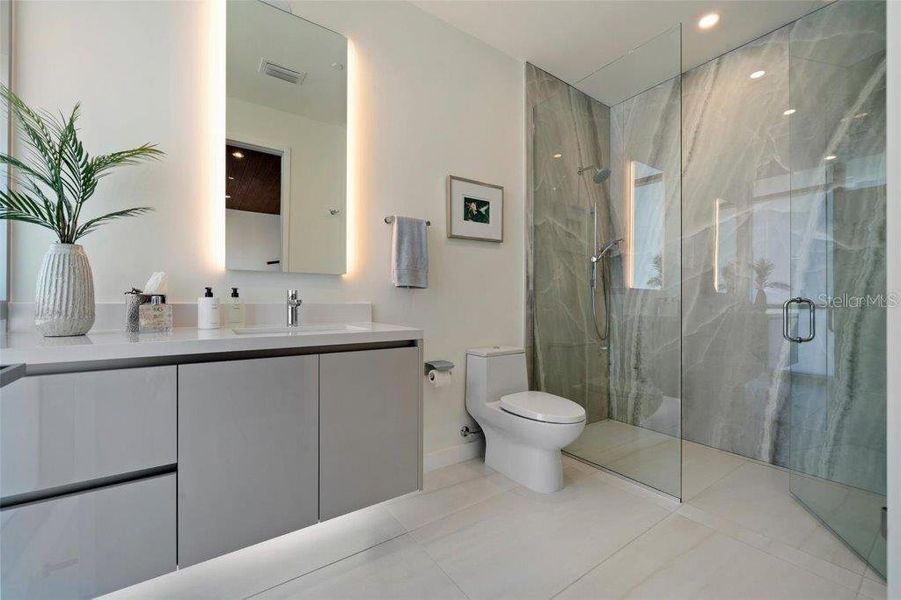 Furnished interior view inside a new home in , Sarasota (Image 18).