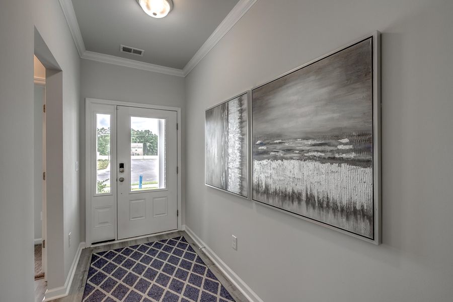 Spacious, unfurnished interior of a new home in Fairway Woods at Wyboo, Manning (Image 19).