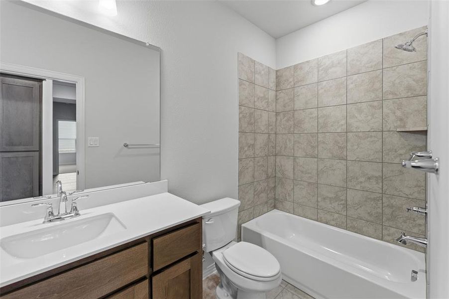 Furnished interior view inside a new home in Covenant Park, Springtown (Image 8).