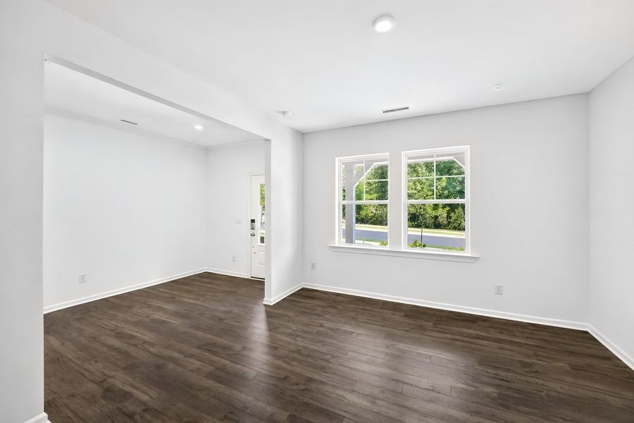 Spacious, unfurnished interior of a new home in Silverstone, Knightdale (Image 39).
