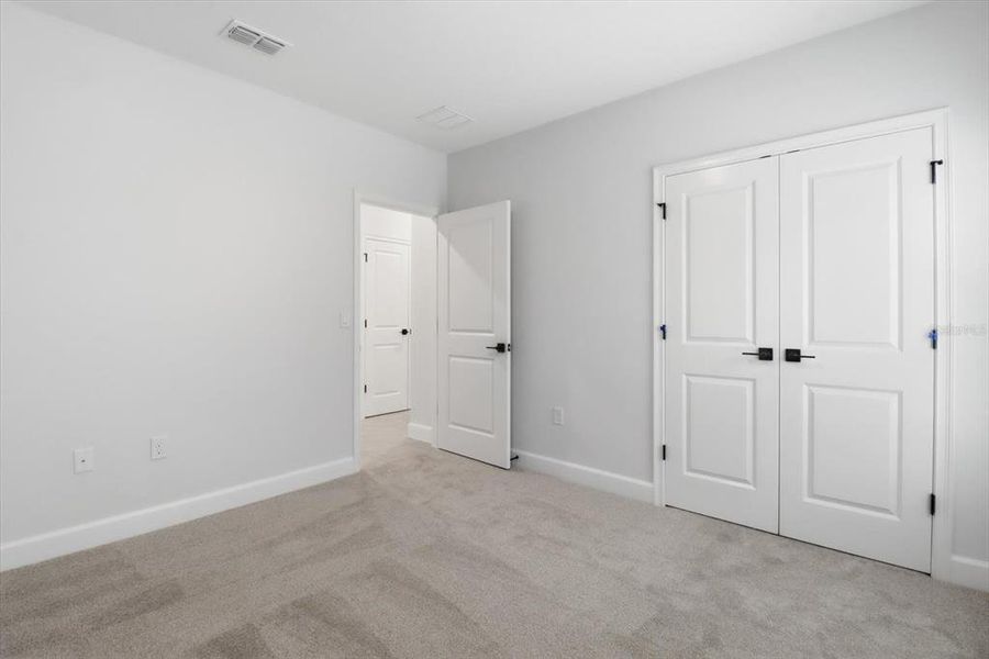 Spacious, unfurnished interior of a new home in , Dunnellon (Image 37).