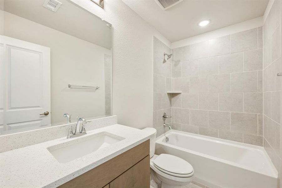 Furnished interior view inside a new home in Heartland Elements, Heartland (Image 15). Furnished interior view inside a new home in Heartland Elements, Heartland (Image 15).