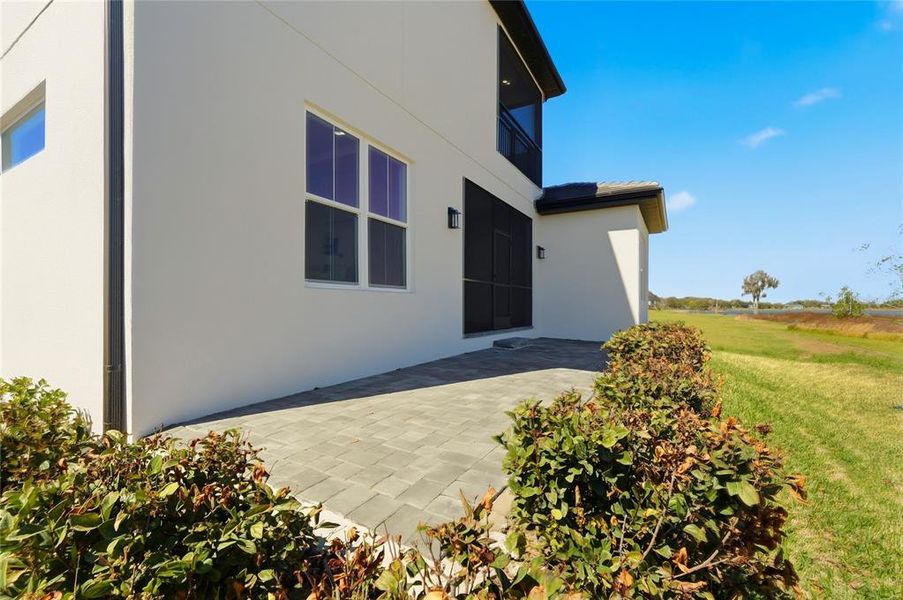 Exterior details and patio area of a home in , Lake Alfred (Image 30). Exterior details and patio area of a home in , Lake Alfred (Image 30).