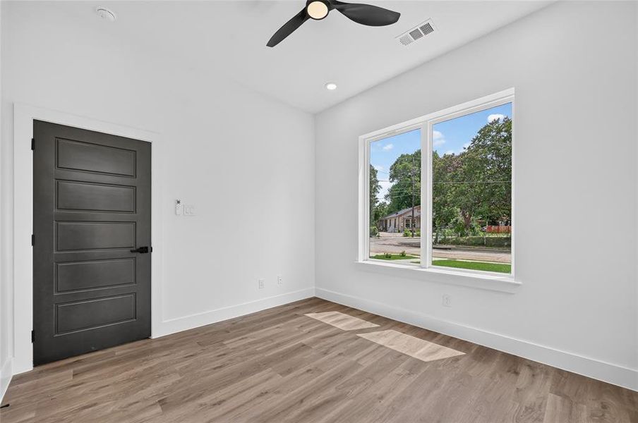 Spacious, unfurnished interior of a new home in , Dallas (Image 24). Spacious, unfurnished interior of a new home in , Dallas (Image 24).