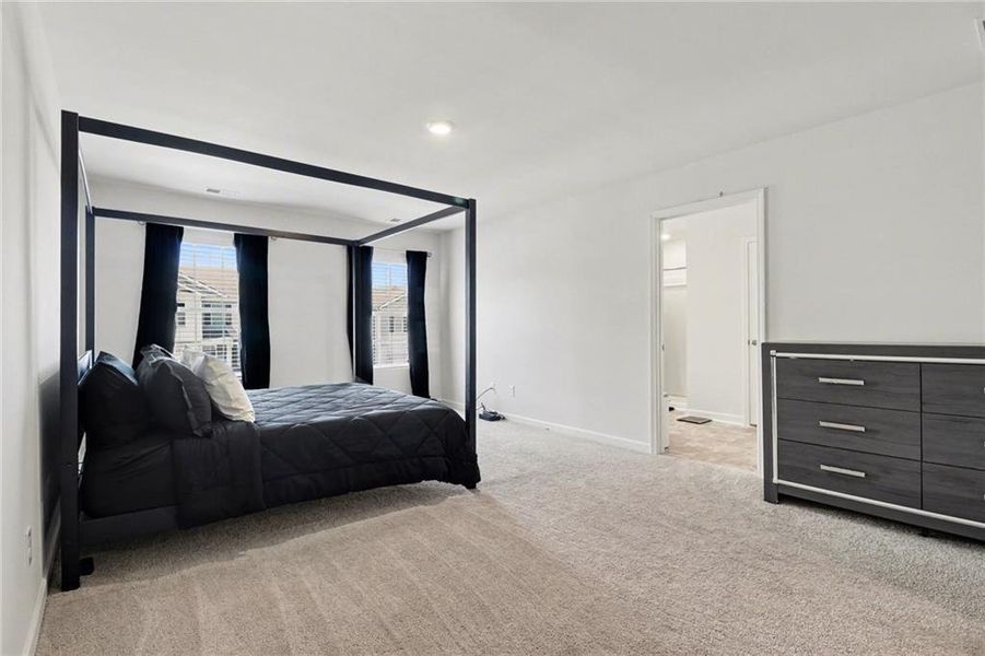 Furnished interior view inside a new home in , Dallas (Image 13). Furnished interior view inside a new home in , Dallas (Image 13).