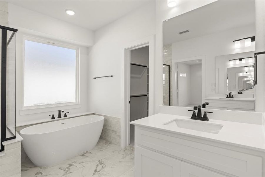 21. 6219 Mulberry - Bath (3) 21. 6219 Mulberry - Bath (3)