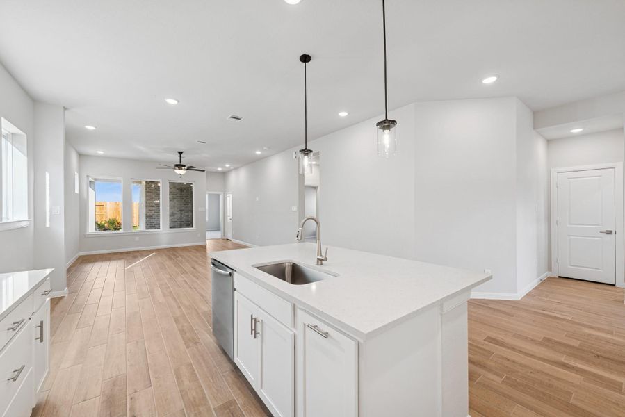 REPRESENTATIVE PHOTO - Photo does not represent actual home options and selection. Ask Sales consultant for specific selections.