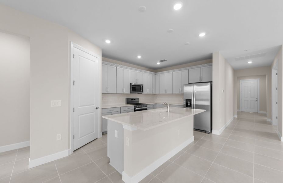 Furnished interior view inside a new home in Del Webb Oak Creek, North Fort Myers (Image 10).