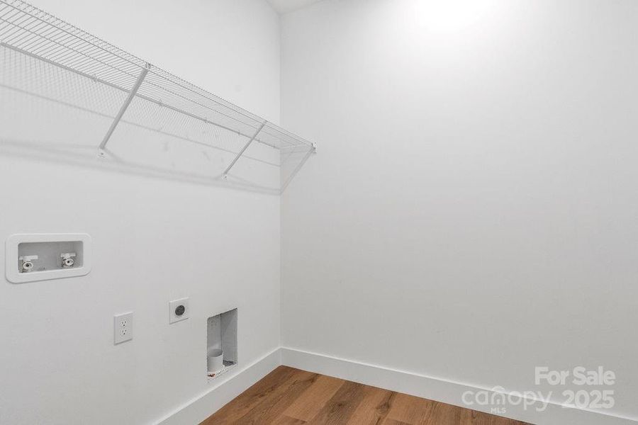 Furnished interior view inside a new home in , Lincolnton (Image 5).