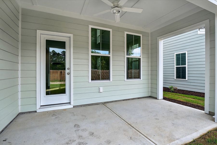 Front exterior of a new home in Grand Park, Leland, NC, highlighting curb appeal (Image 2). Front exterior of a new home in Grand Park, Leland, NC, highlighting curb appeal (Image 2).