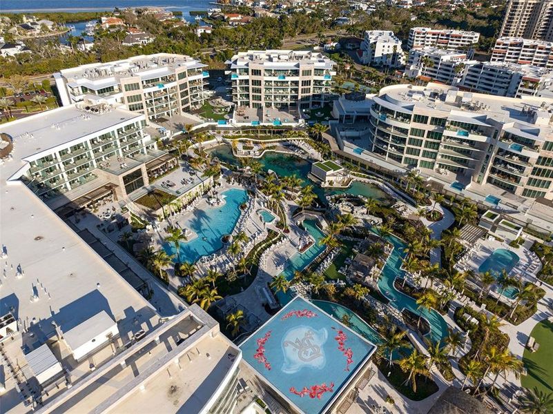 Condo located in Longboat Key, FL showcasing its design and architecture (Image 46). Condo located in Longboat Key, FL showcasing its design and architecture (Image 46).