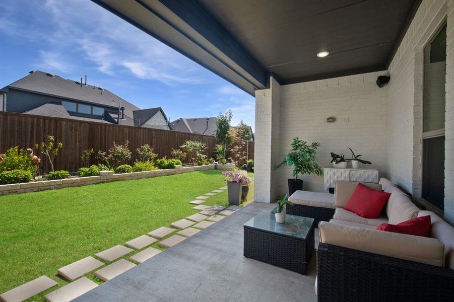 Image 37 of a home in .