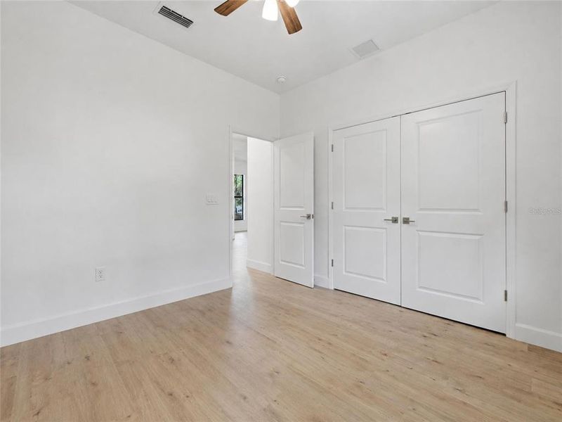 Spacious, unfurnished interior of a new home in , Port Charlotte (Image 37).