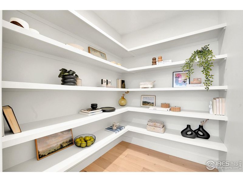 Close-up of interior finishes inside a home in , Louisville (Image 20). Close-up of interior finishes inside a home in , Louisville (Image 20).