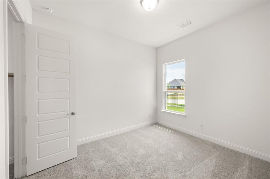 Image 32 of a home in Walsh Ranch 60'. Image 32 of a home in Walsh Ranch 60'.