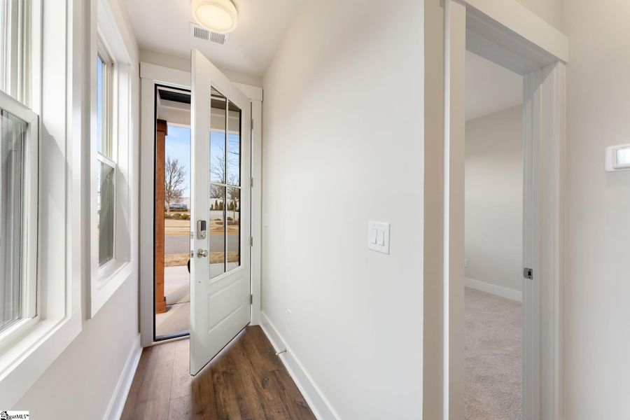 Spacious, unfurnished interior of a new home in Renaissance Place, Greenville (Image 9).