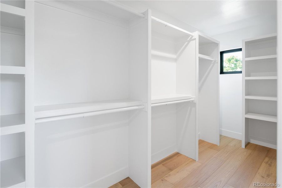 Spacious, unfurnished interior of a new home in , Denver (Image 31).