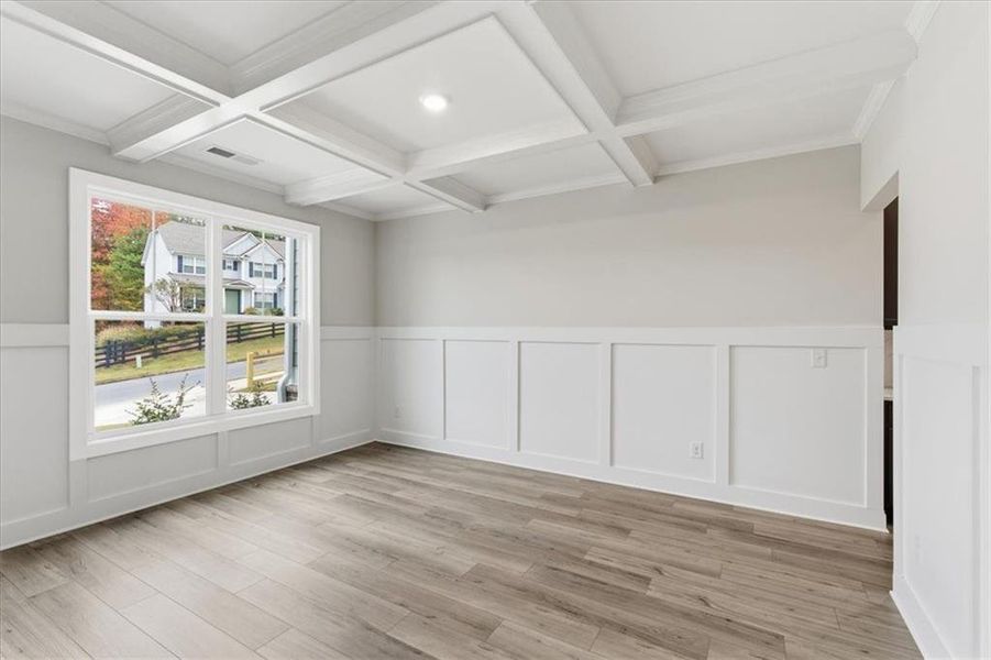 Spacious, unfurnished interior of a new home in , Dallas (Image 34).