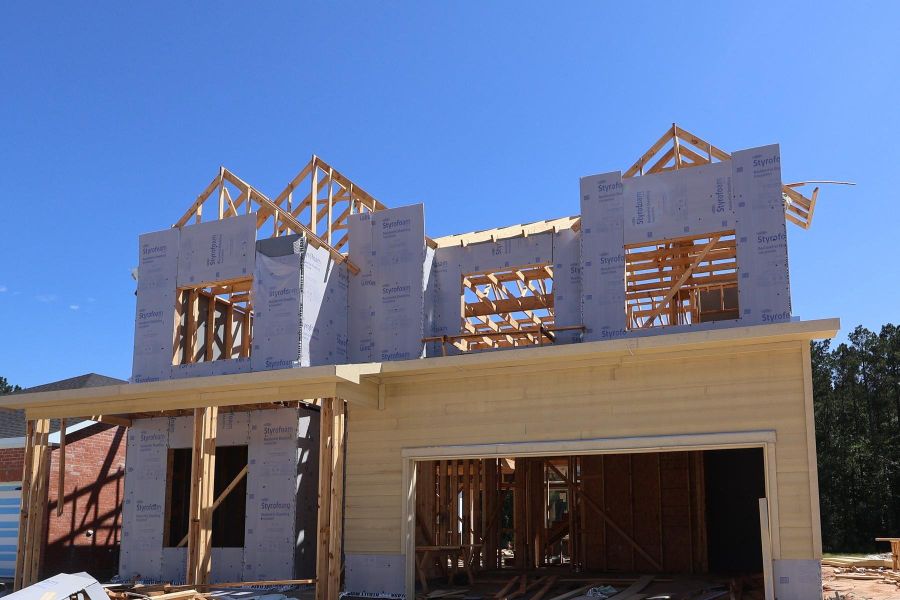 Let us show you how our advanced framing techniques have stood the test of time and allow more insulation for a quieter and more energy-efficient home. Let us show you how our advanced framing techniques have stood the test of time and allow more insulation for a quieter and more energy-efficient home.