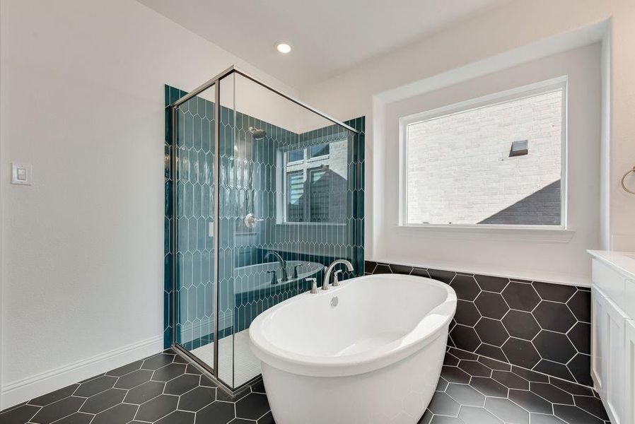 Furnished interior view inside a new home in Cedar Ridge Estates, Grand Prairie (Image 11). Furnished interior view inside a new home in Cedar Ridge Estates, Grand Prairie (Image 11).