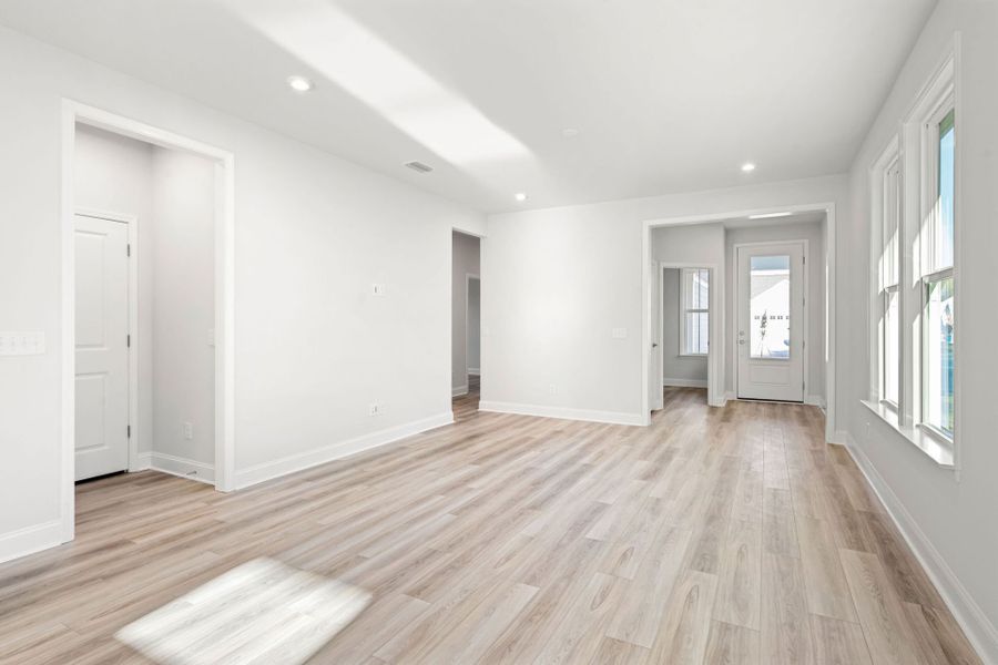 Spacious, unfurnished interior of a new home in Sun City Hilton Head, Bluffton (Image 14). Spacious, unfurnished interior of a new home in Sun City Hilton Head, Bluffton (Image 14).
