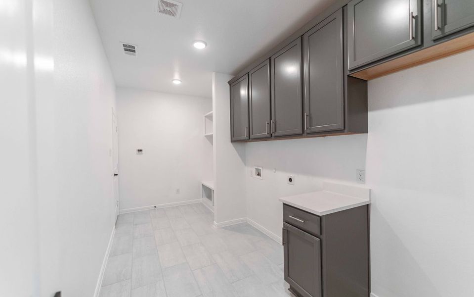 Image 20 of a home in Solterra. Image 20 of a home in Solterra.