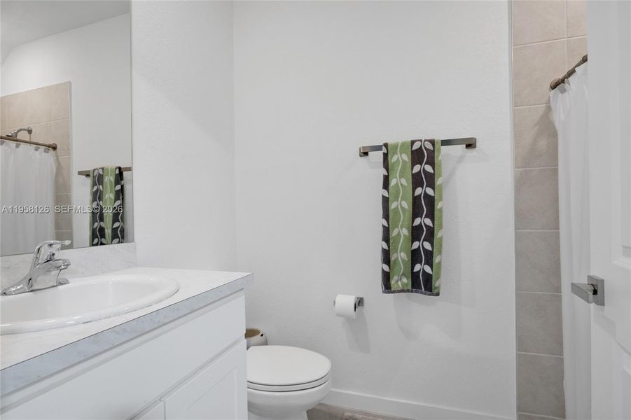 Furnished interior view inside a new home in Sebastian Isles, Florida City (Image 16).