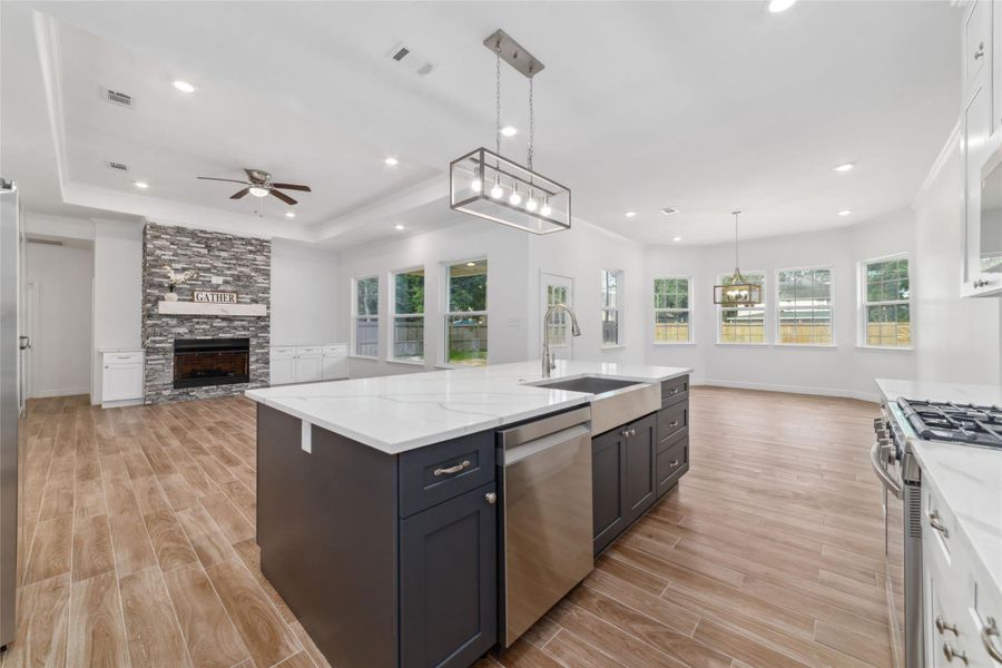 Great open space including living room, kitchen, and dining/breakfast room. Great open space including living room, kitchen, and dining/breakfast room.