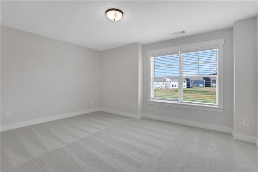 Spacious, unfurnished interior of a new home in Twin Lakes, Hoschton (Image 16).
