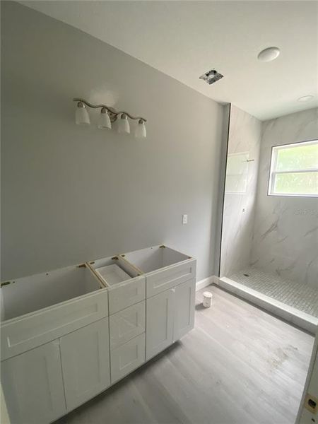 Furnished interior view inside a new home in , Deland (Image 4).