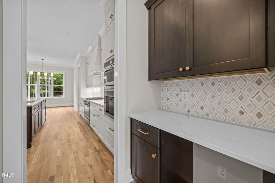 14-web-or-mls-IMG_1615 14-web-or-mls-IMG_1615