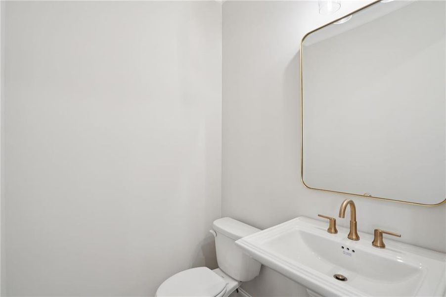 Image 51 of a home in Waterside Townhomes.