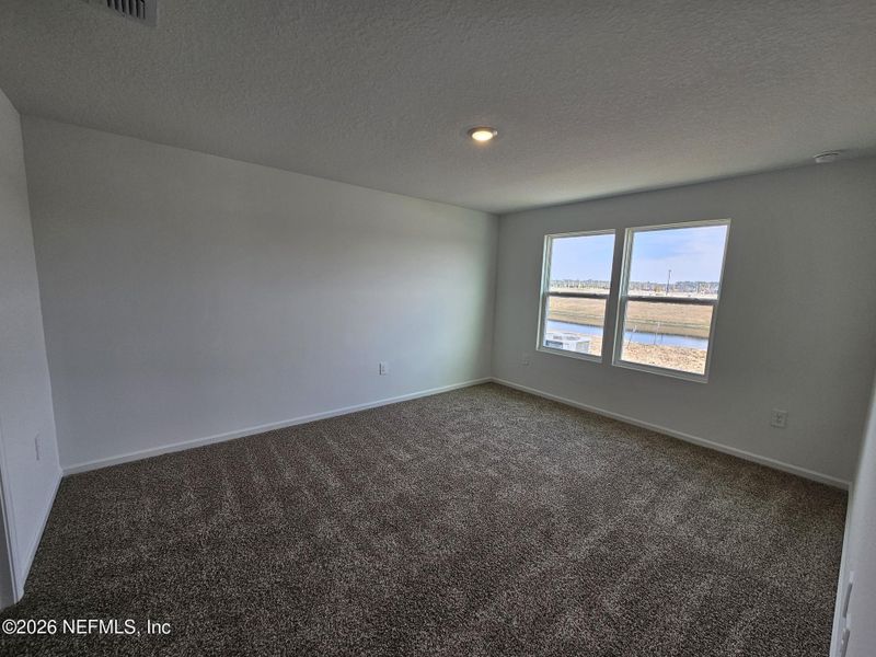 Spacious, unfurnished interior of a new home in Rookery, Green Cove Springs (Image 21).