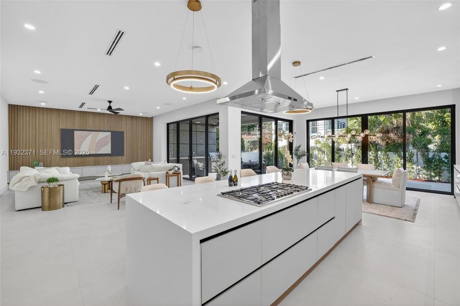 Furnished interior view inside a new home in , Fort Lauderdale (Image 16).