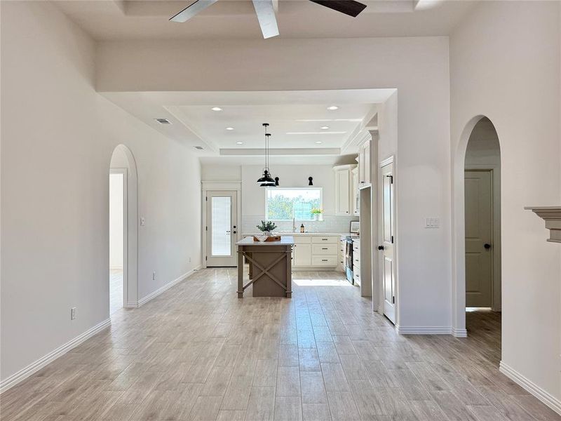 Spacious, unfurnished interior of a new home in , Granbury (Image 12). Spacious, unfurnished interior of a new home in , Granbury (Image 12).