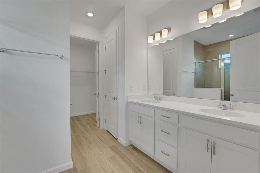 Furnished interior view inside a new home in Green Key Village, Lady Lake (Image 10).