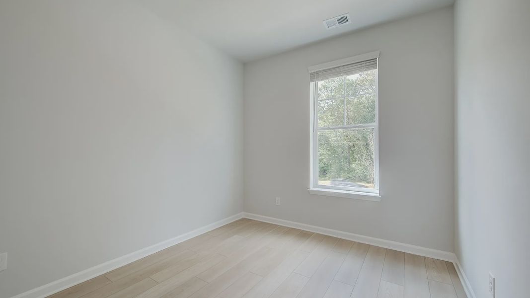 Furnished interior view inside a new home in Daybreak, Newnan (Image 18).