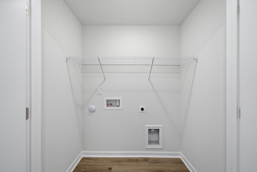 Spacious, unfurnished interior of a new home in Sweetbrier, Durham (Image 21).
