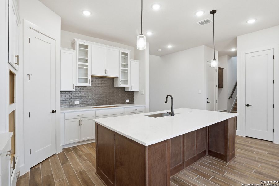 Furnished interior view inside a new home in Haby Hill 50s, San Antonio (Image 20).