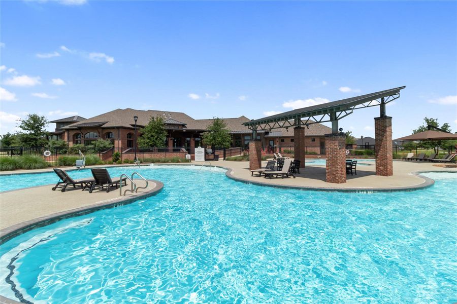 Community amenities in , Bryan (Image 39).