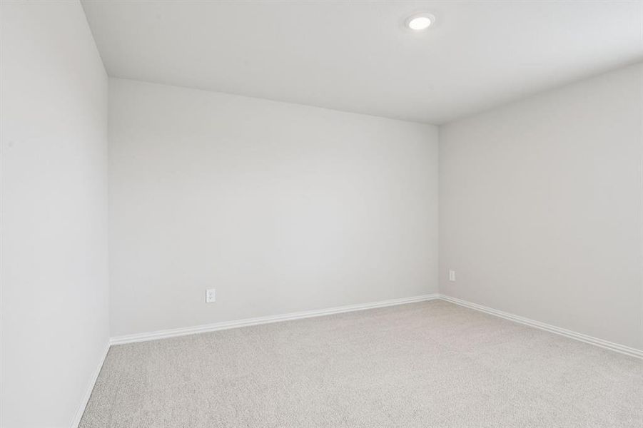 Spacious, unfurnished interior of a new home in River Ridge, Crandall (Image 33).