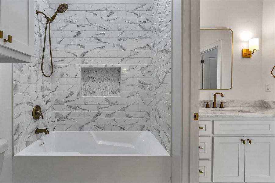 Furnished interior view inside a new home in , Hallsville (Image 28).