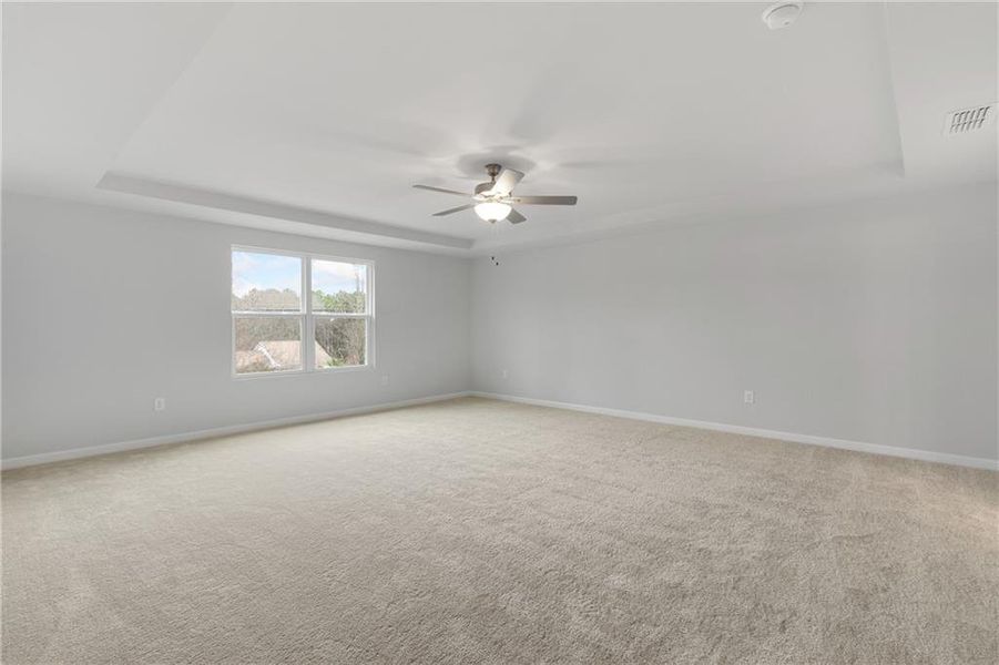 Spacious, unfurnished interior of a new home in Hamilton Place, Cartersville (Image 6).