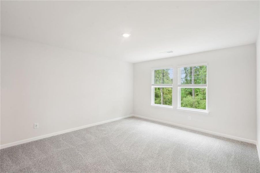 Spacious, unfurnished interior of a new home in Westmont Preserve, Powder Springs (Image 33). Spacious, unfurnished interior of a new home in Westmont Preserve, Powder Springs (Image 33).